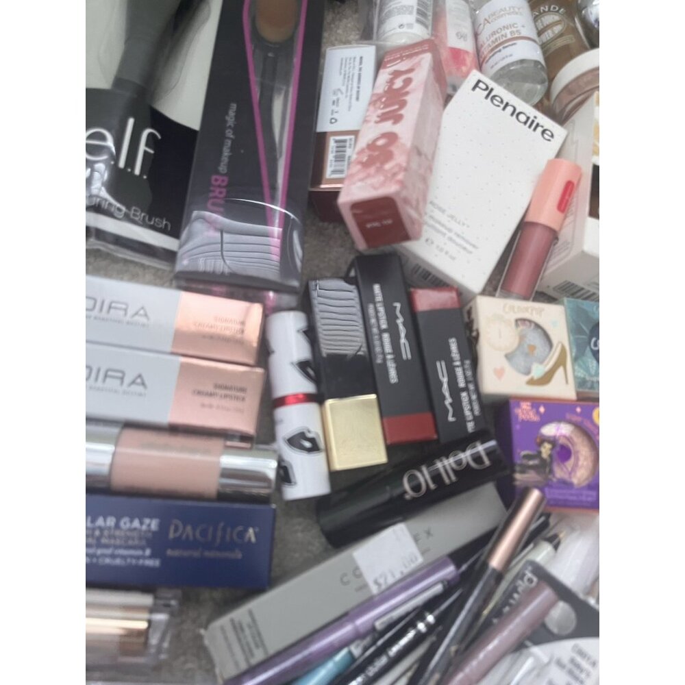 High End Beauty Makeup & Skincare Mini Travel Mixed Lot Full Size Eye Palettes - Picture 9 of 16
